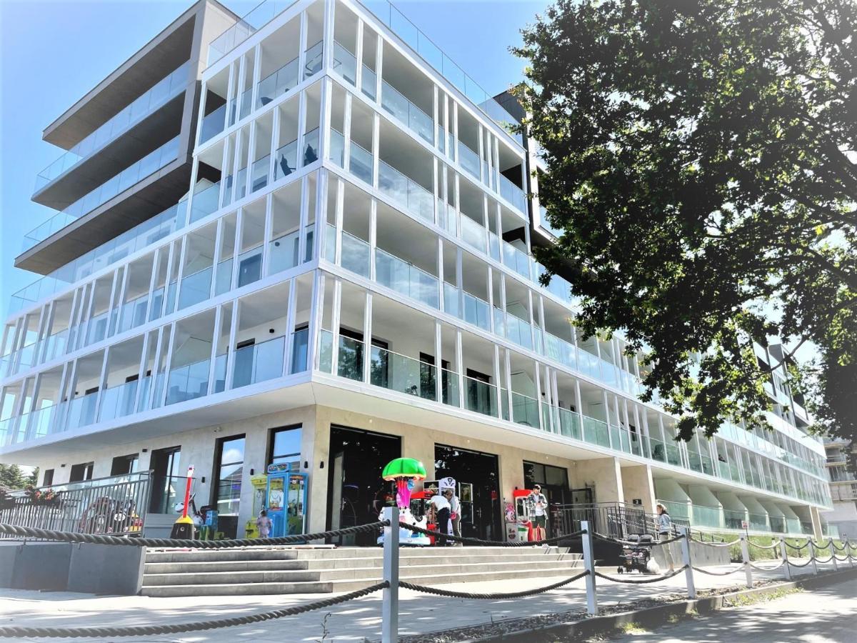 Perlowa Przystan - Apartamenty Komfort Widok Na Morze, Parking 辛安诺泽蒂 外观 照片